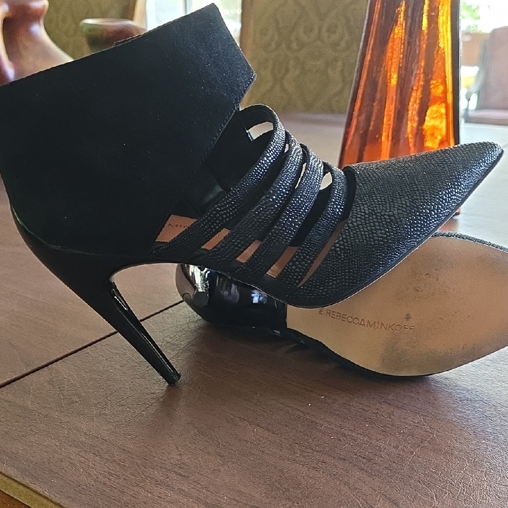 Rebecca Minkoff Black Elegant Heels